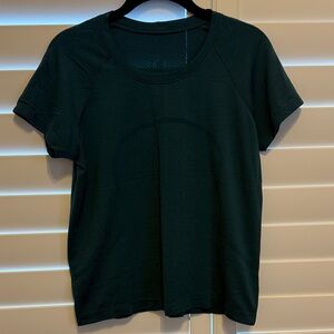Lululemon Swiftly Tech Short Sleeve